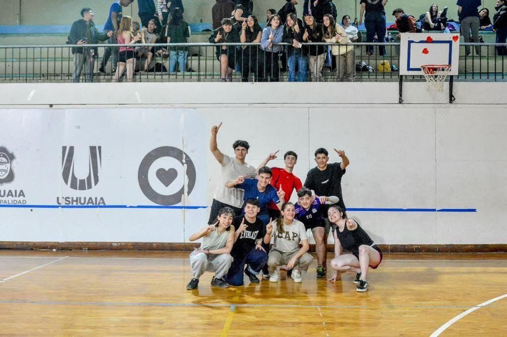 Ushuaia Joven: realizaron el Torneo de “Quemado”