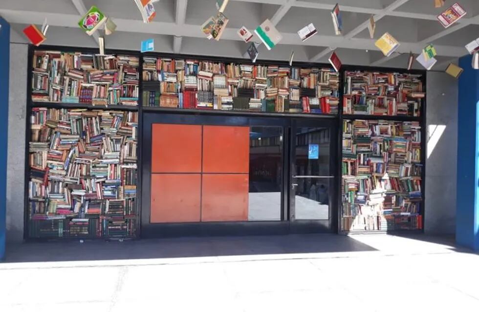 La Feria del libro en Rosario se podrá visitar hasta el 4 de junio.