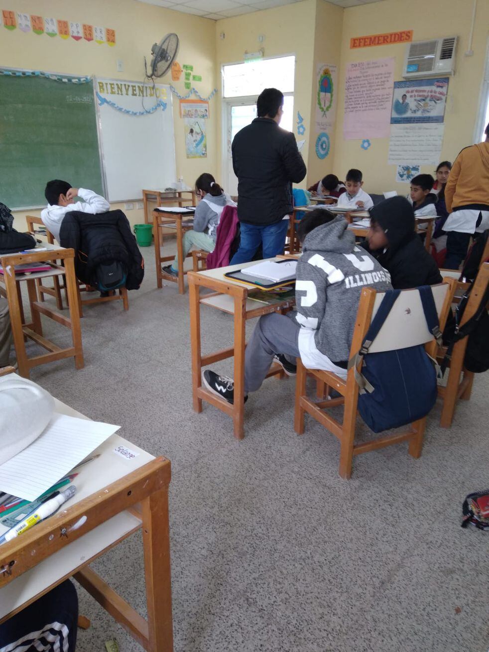 Marcos en clases en la escuela E.E.P. N° 460 “Patricias Argentinas” en la localidad de Los Frentones, Chaco.