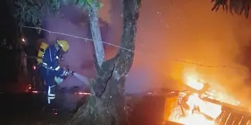 Se incendió una vivienda en San Vicente