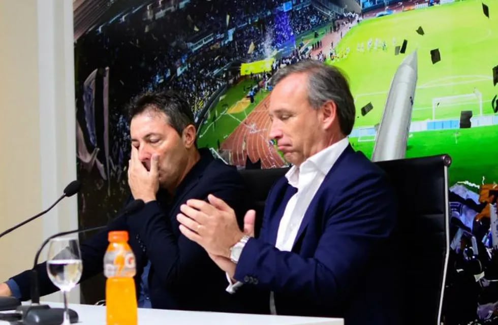 La emoción de Fassi y Kudelka en la despedida del entrenador de Talleres.