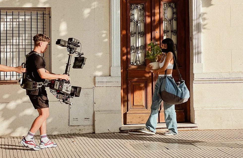 María Becerra en el rodaje de su nuevo videoclip.
