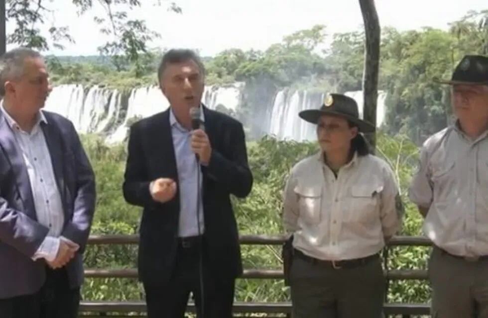 Conferencia de prensa de Macri en el Parque Nacional Iguazú. (Foto: Captura)