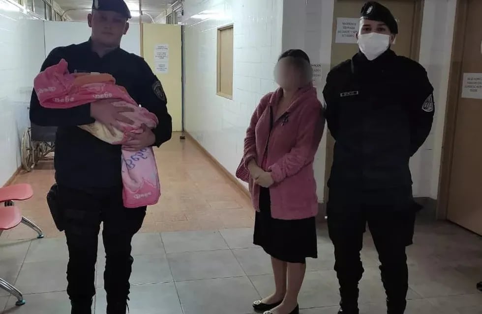 Policías de Bernardo de Irigoyen lograron reanimar a una beba de tan solo un mes de vida.