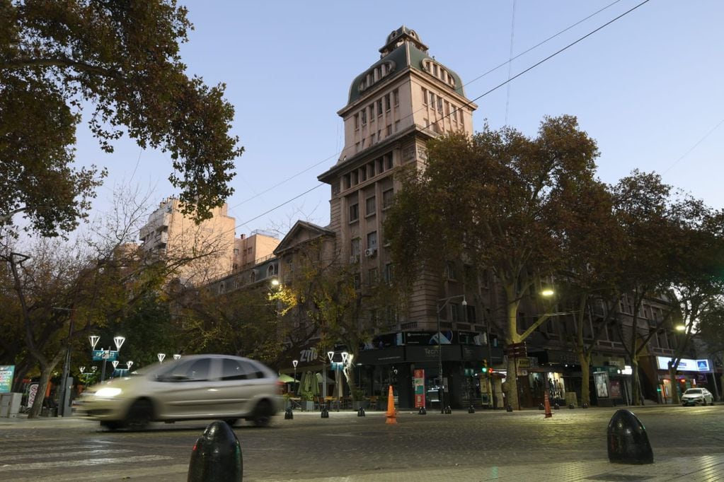 La Ciudad de Mendoza luce vacía en el día del censo 2022 - Ignacio Blanco / Los Andes