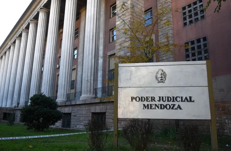Desde este lunes el Poder Judicial de Mendoza atenderá doble turno. Andres Larrovere/Los Andes