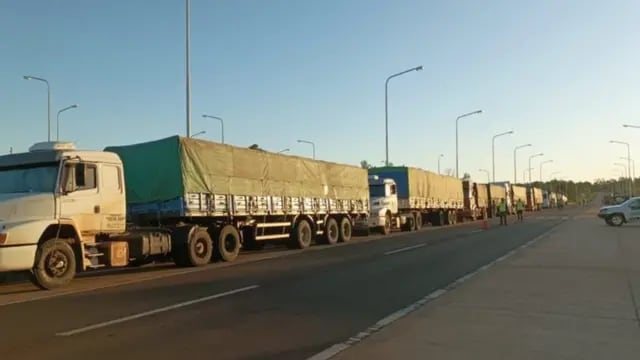 Camiones incautados con soja