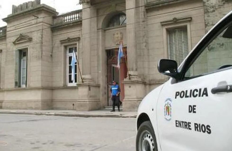 Departamental Policía Gualeguay\nCrédito: Web