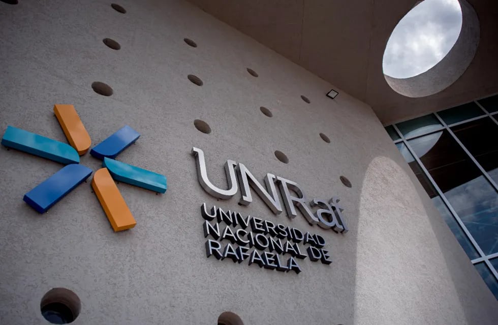 Frente del campus de la Universidad Nacional de Rafaela (UNRaf)
