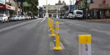Colocan separadores viales sobre la avenida Uruguay