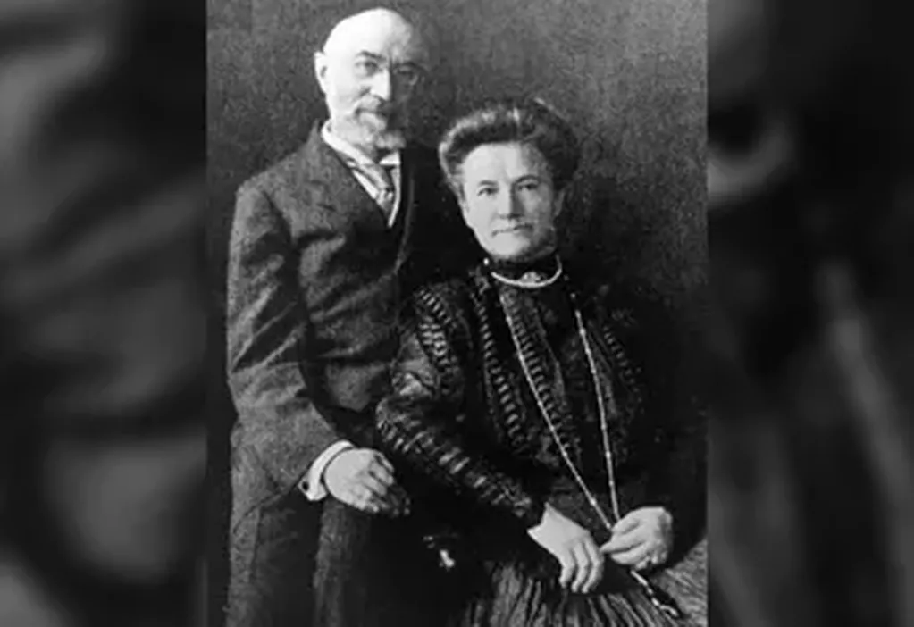 El magnate Isidor Straus y su mujer Ida