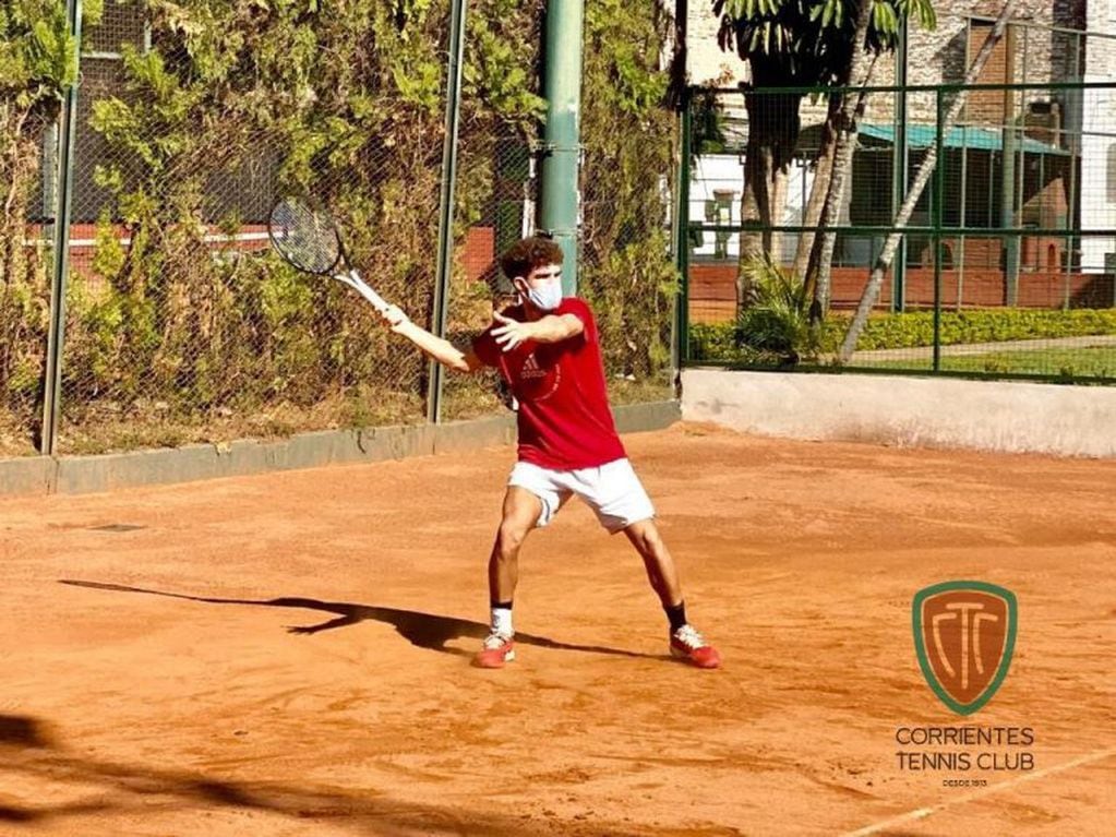 Vuelta del tenis en Corrientes (web).