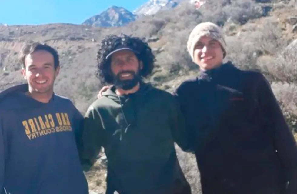 Pablo Gasparini, Alejandro MIguel y Federico Mariel. Rescatistas de montaña.