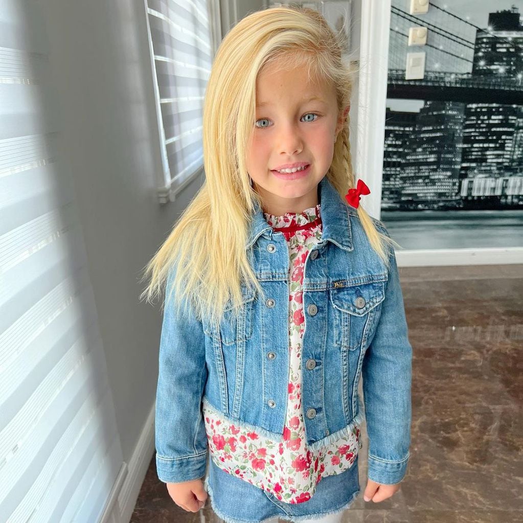 Matilda, la hija de Luciana Salazar, brilla en Instagram.