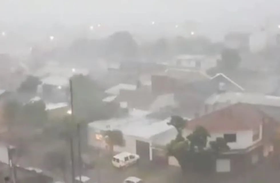Sorpresiva tormenta con viento y granizo en Mar del Plata.