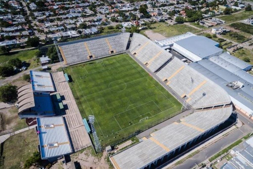Imagen del estadio Vargas, donde jugaría Talleres en abril (La Voz).