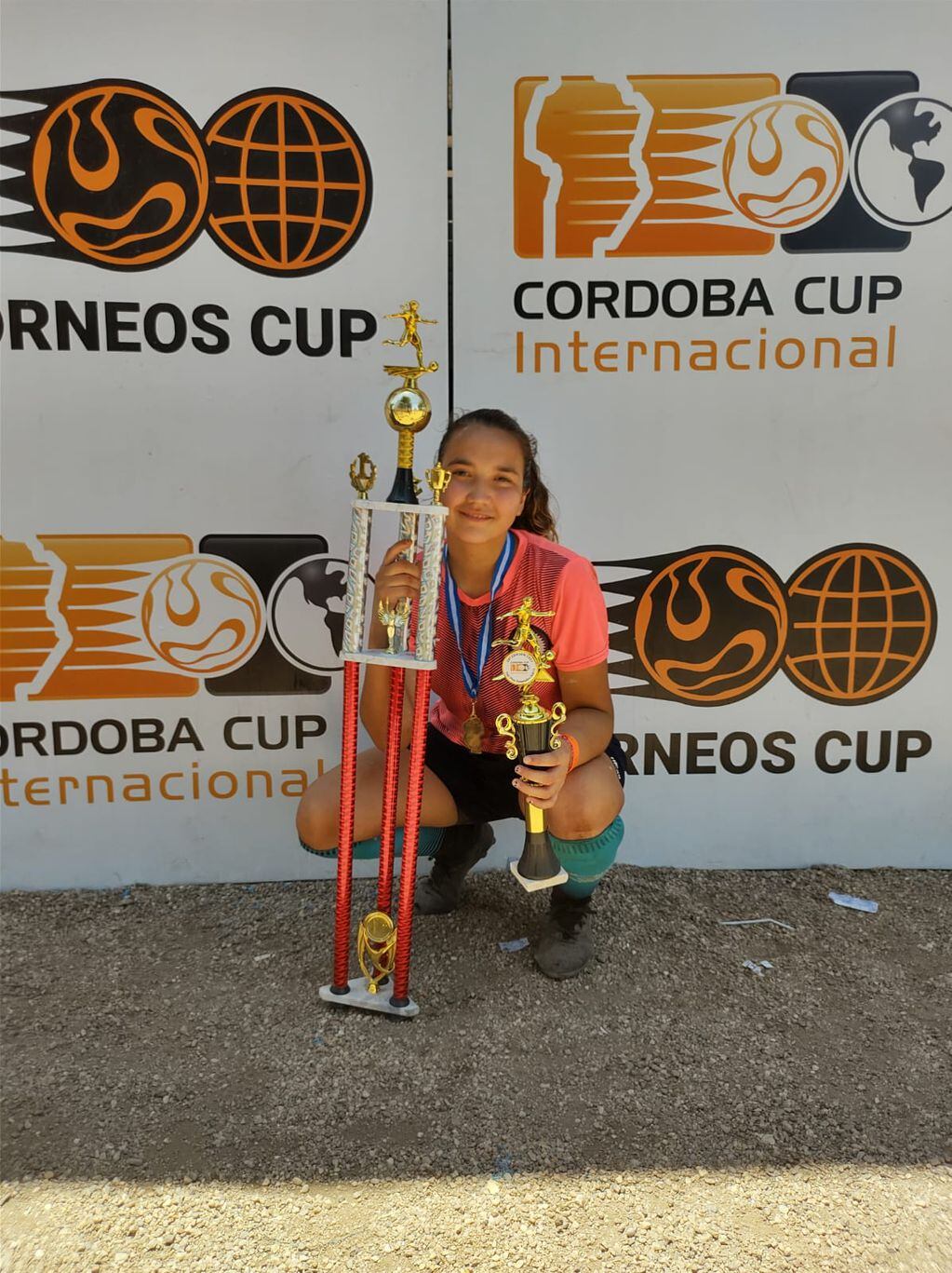 Guadalupe Lucero, campeona con la Selección Mendocina sub 15 en Córdoba.