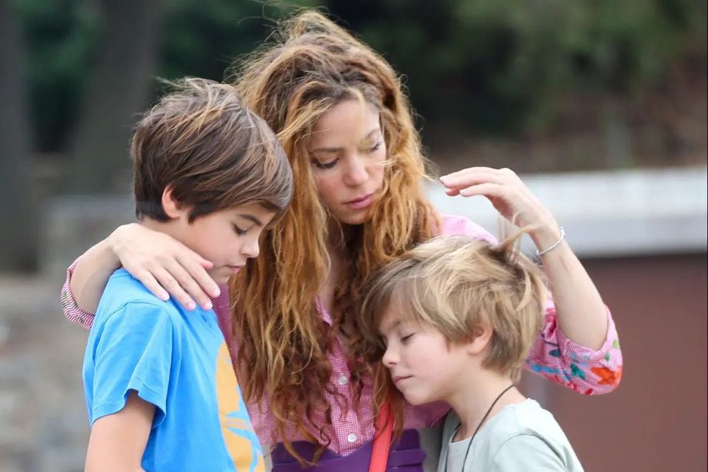 Shakira y sus hijos. 