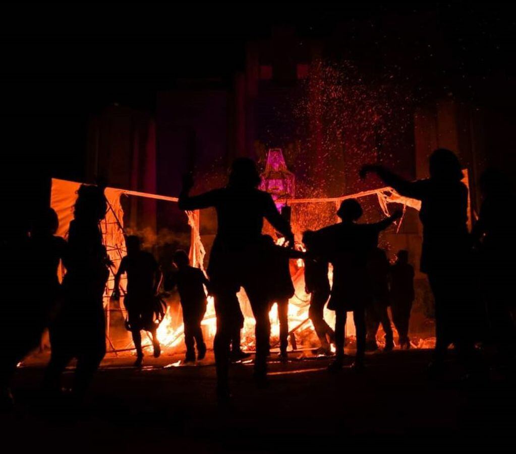 Fuego en el cierre del Festival Cervantino (Foto: Instagram/carlanari)