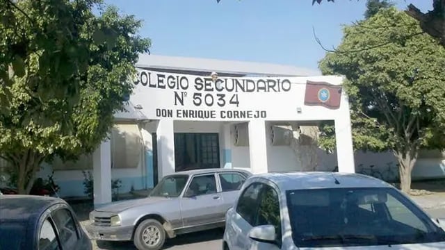 Colegio Enrique Cornejo de Campo Santo
