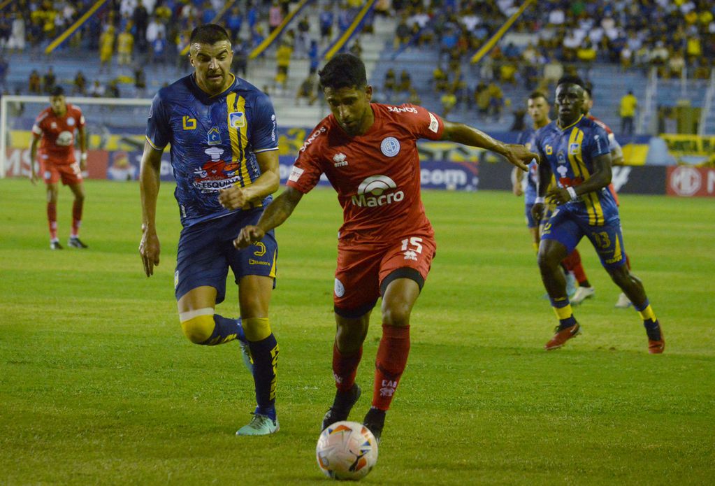 Belgrano y su visita a Delfín, en Ecuador, por la segunda fecha del Grupo C de la Sudamericana. (Prensa Copa Sudamericana)