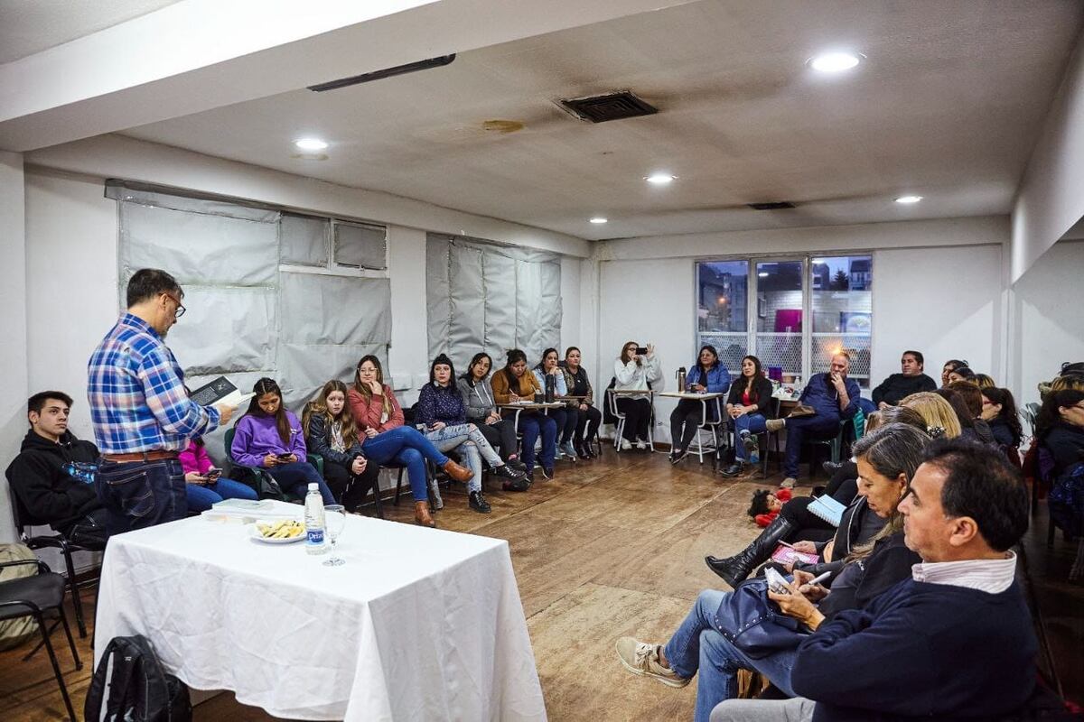 Ushuaia: capacitaron a promotores de lectura