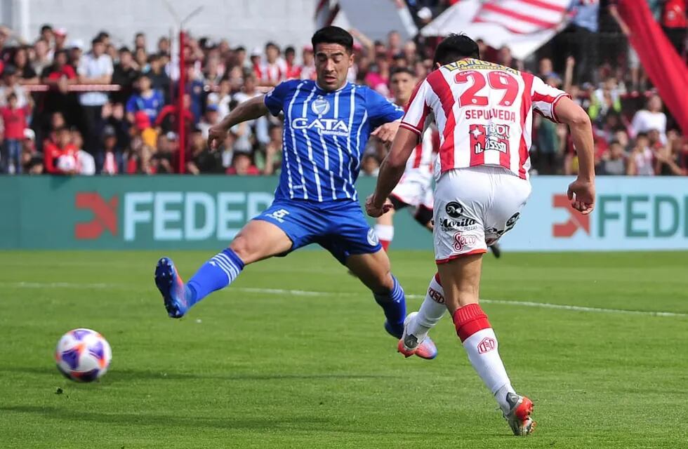 El Guapo le ganó al Tomba en el Estadio Claudio Tapia. Foto: @BarracasCentral