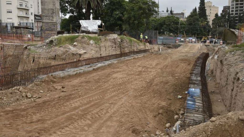 Mestre recorrió la obra de Plaza España.