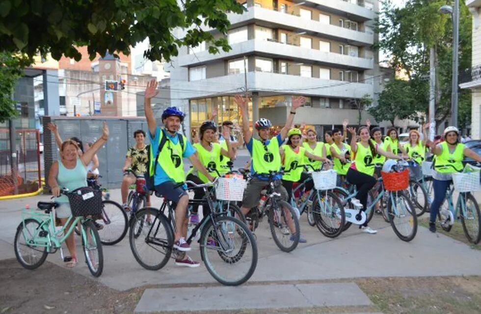 Bicicleteada nocturna a la Rambla Catalunya