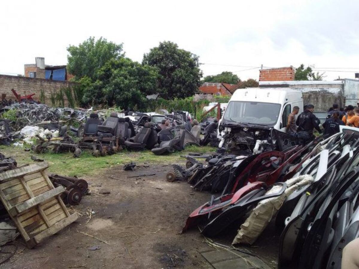 Cayó banda que tenía 5 millones de dólares en autopartes robadas