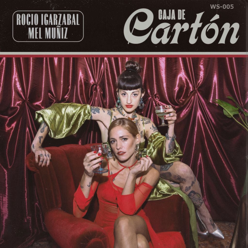 "Caja de Cartón", la canción de Rocío Igarzábal y Mel Muñiz.