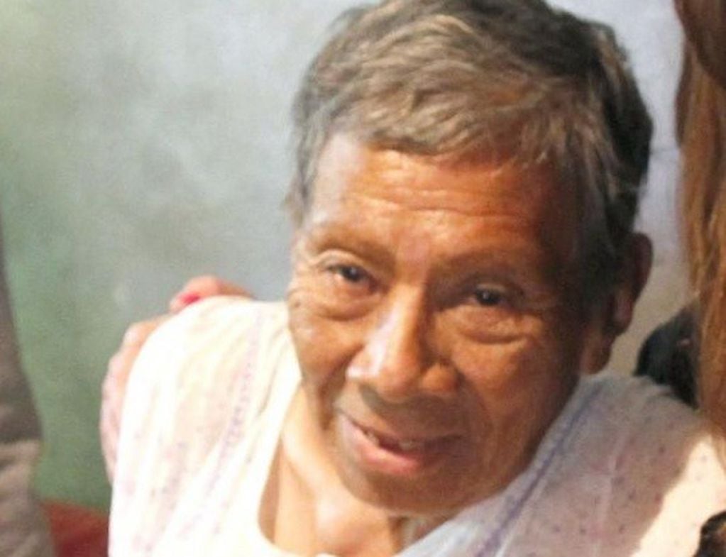 Petrona Judith Insaurralde se llama la anciana que despertó la solidaridad de sus vecinas.