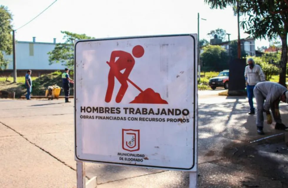 La avenida Córdoba se halla en obras de colocación de hormigón.