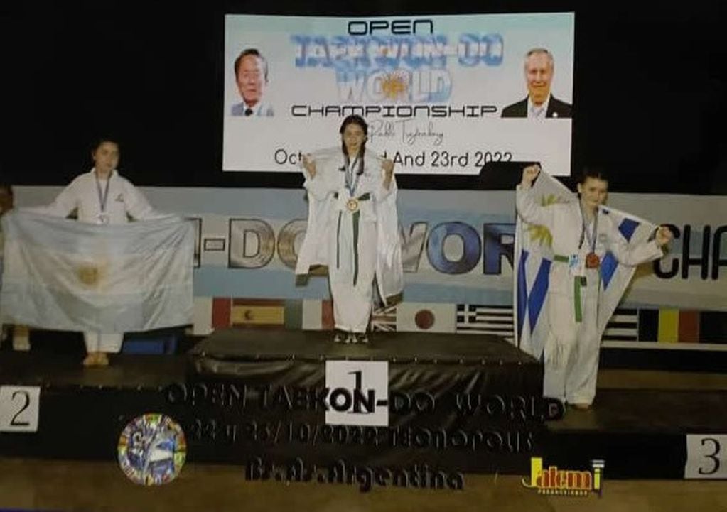 Josefina, la campeona del Mundo de Taekwondo de 10 añitos de San Luis