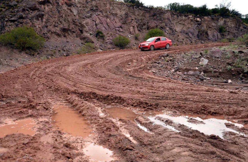 Ruta del Cañón del Atuel cerrada por lluvias. Imagen de archivo.