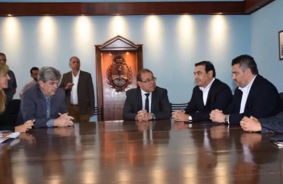 El Gobernador y el Intendente de Corrientes discutieron el plan hídrico