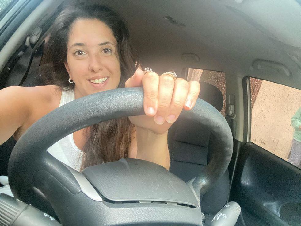 Belu Ameijenda está por ser la primera mujer con discapacidad en concursar en automovilismo deportivo en Latinoamérica.