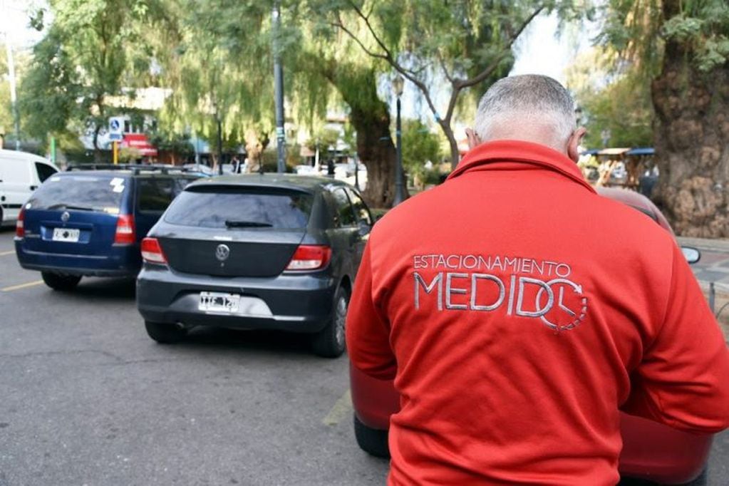 Estacionamiento medido con nuevo precio en ciudad de San Luis para 108 cuadras.