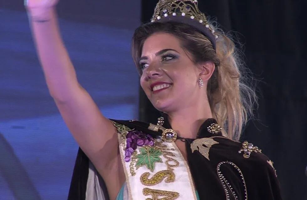 María Laura Micames -Reina Nacional de la Vendimia 2019.