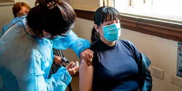 Vacunación en Córdoba: el Hospital Ferreyra se sumó a los centros de inmunización
