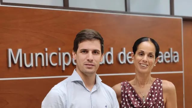 La subsecretaria de Deportes Federados de la provincia de Santa Fe, Silvina Rodríguez Mesón y el intendente de Rafaela, Leonardo Viotti