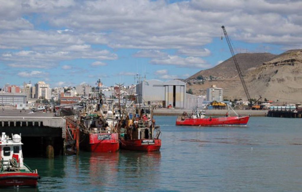 Entre los combustibles en la propuesta, se encuentran los destinados a la flota pesquera.