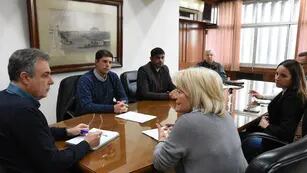 El intendente Luis Castellano recibió a la dirigencia de la Sociedad Rural