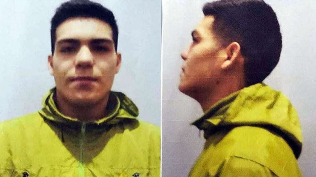 Jonathan Agüero Olmos, el preso que cumplía arresto domiciliario y que logró huir esposado.