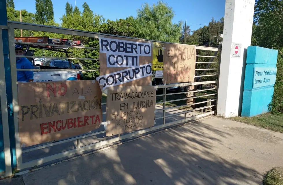El ingreso a la planta potabilizadora en Cuesta Blanca. (Foto: prensa / Cooperativa Integral).