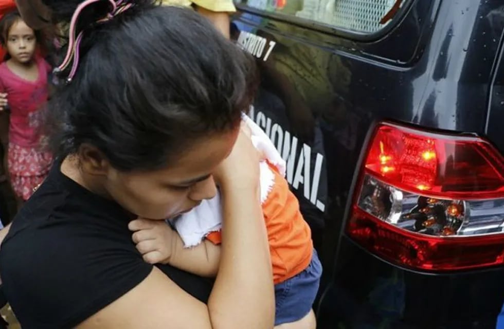 Golpiza de una madre a su hija en Nicaragua