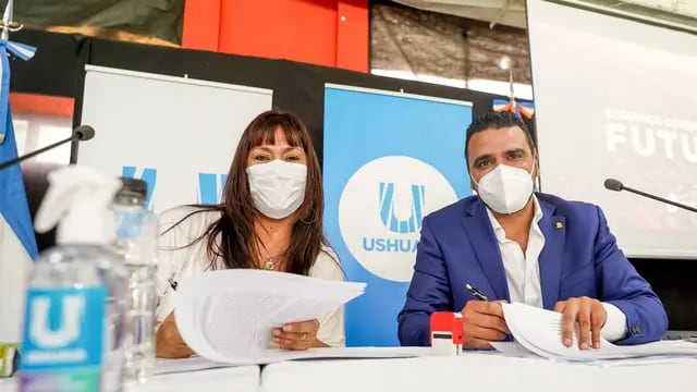 Vuoto firmó junto a  Nación el saneamiento del Sector K y D de la Ciudad