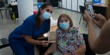 Vacunación contra el coronavirus en Rosario