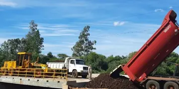 Habilitan puente sobre el arroyo Pindapoy Grande