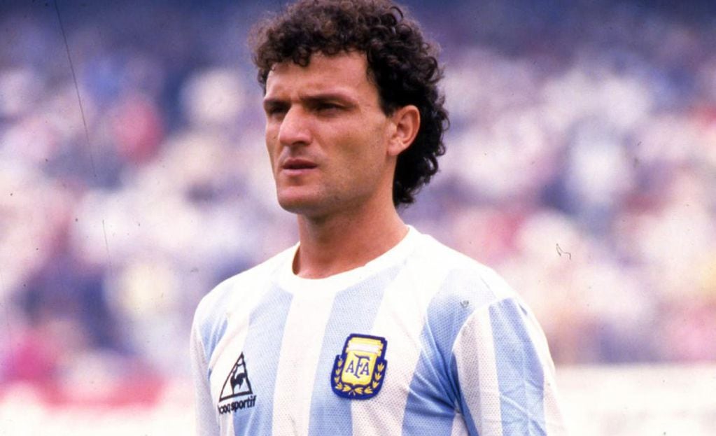 El cordobés José Luis Cuciuffo estuvo en 5 de los 7 partidos de la Argentina en México 86 (Foto: Captura El Gráfico).